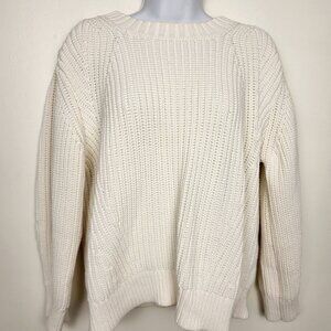Everlane cream coloured sweater. Size XL
